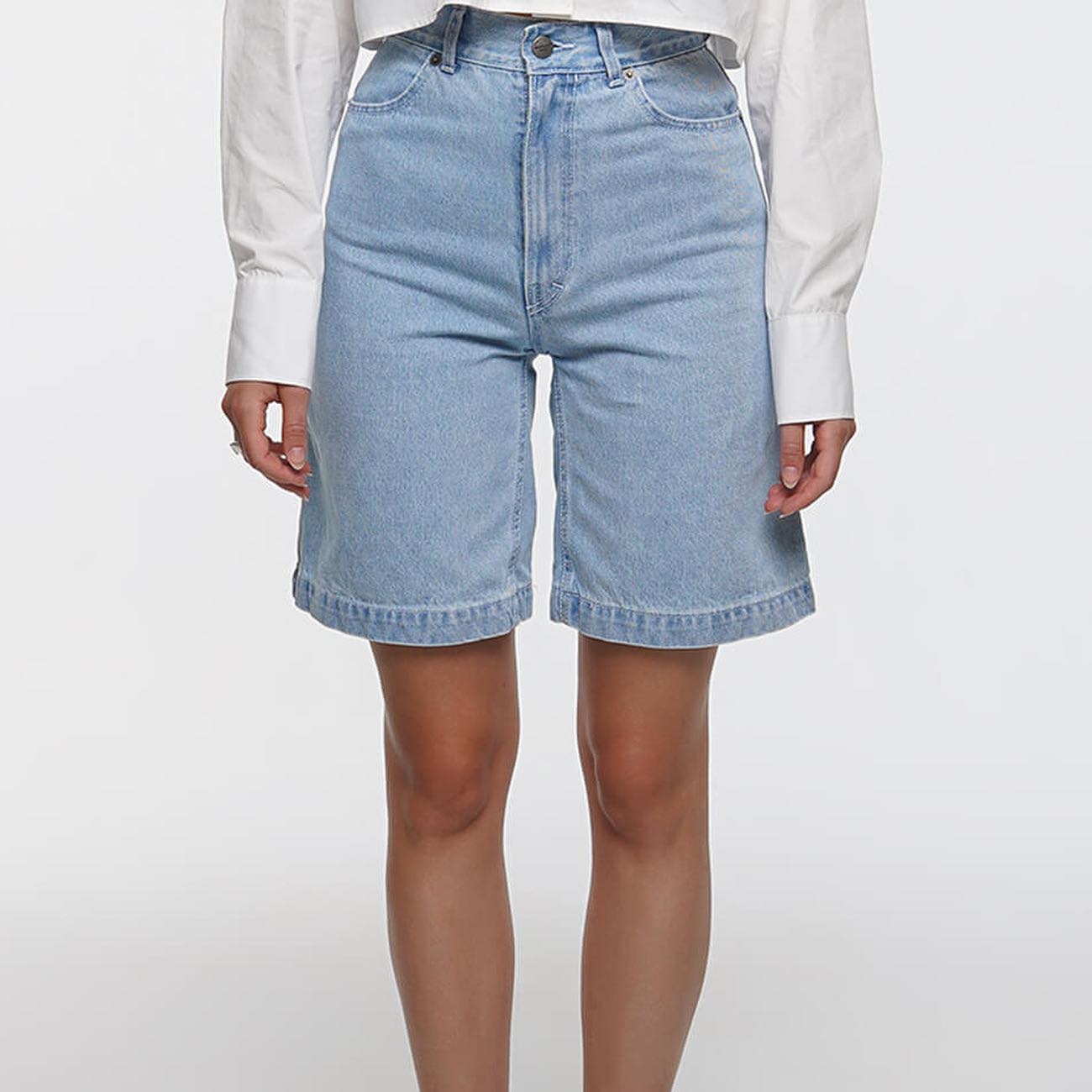 Стиліст розповіла, як носити шорти в місті і не виглядати вульгарно